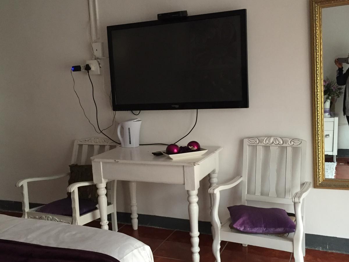Thembisi Guesthouse 纽卡斯尔 外观 照片
